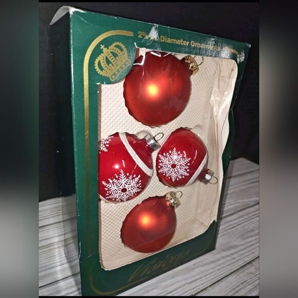Visions By Holly Christmas Holiday Vintage Red Glass Tree Ornaments Snowflakes - Picture 5 of 9